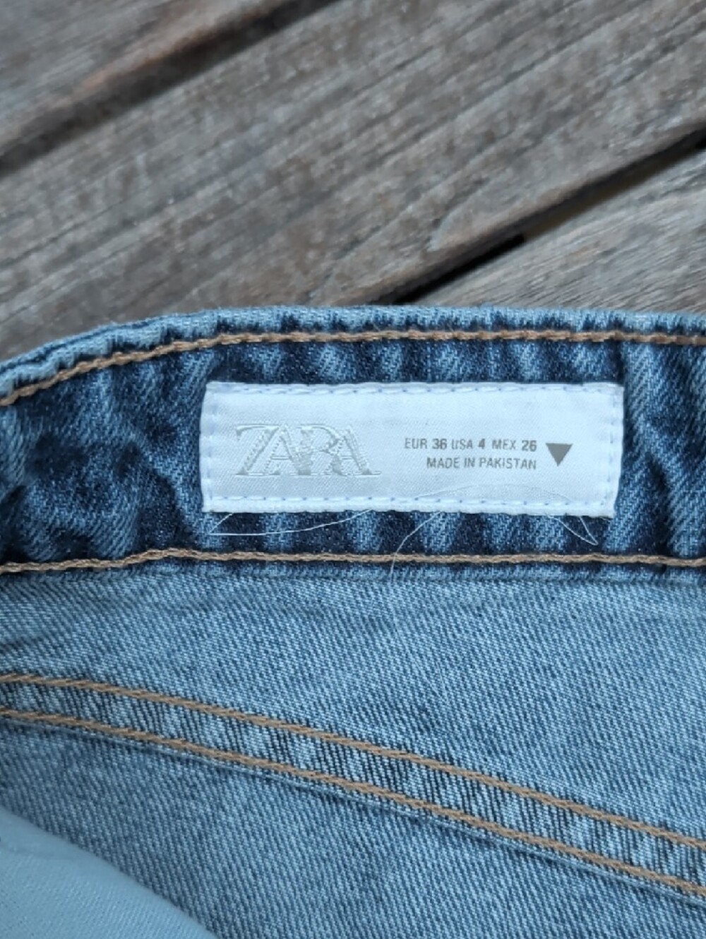 Zara Light Blue Distressed Wide Leg Jeans - Picture 3 of 4